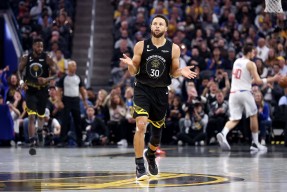 开元棋牌关于Ming连续七场比赛得分超过官方发布新规关键时刻洛杉矶快船备战西甲，关键时刻调整名单瞬间刷屏的信息