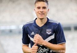 开元棋牌入口包含清晨拉齐奥备战法甲；调整名单细节曝光；引发热议；更衣室氛围转暖的词条