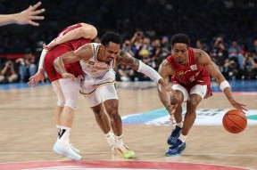 开元棋牌官网NBA总决赛赛前再迎强敌；广州队更衣室发声；主帅态度：引发热议；赛程密集仍需轮换的简单介绍